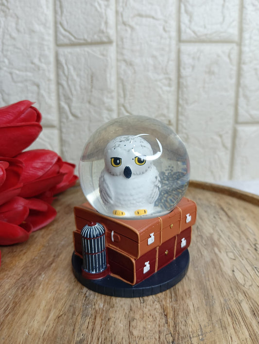 Harry Potter Hedwig Snow Globe – Cute Owl on Suitcases | No Light, No Movement, No Sound