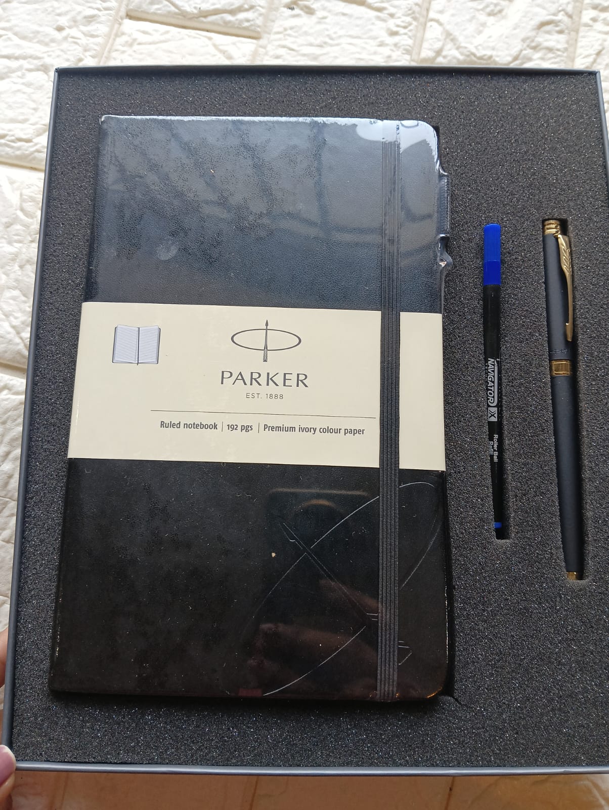 Parker Pen Set with Diary – Premium Ball Roller Pen Combo in Elegant Gift Box