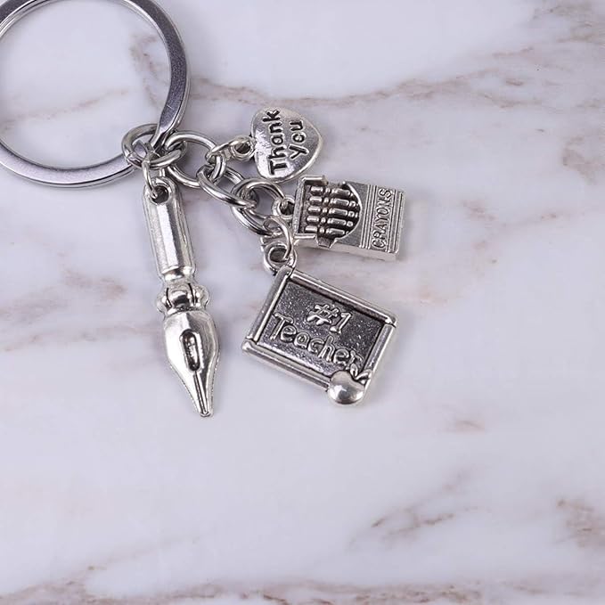 Teacher's Day Gift Keychain | Thanksgiving Teacher Gifts, Size 6-7 CM