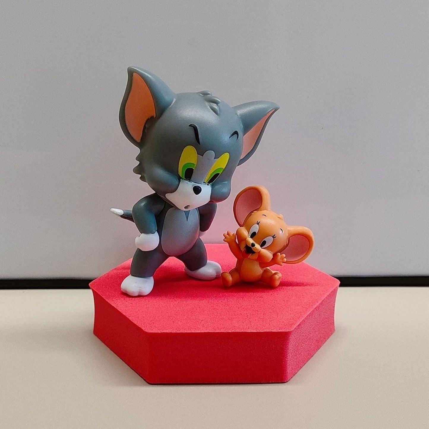 Tom & Jerry - (C) Set Of 2 Figures - Action Figure | Limited Edition Collectible Action Figure