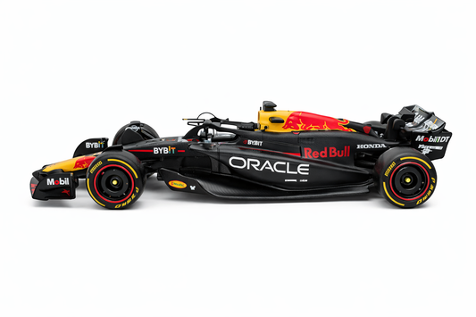Bburago Red Bull Racing F1 Diecast Model 1 Car 1:43 Scale – Oracle RB Formula 1 Toy Car with Display Box, 14cm Collectible Racing Car for Kids & Adults
