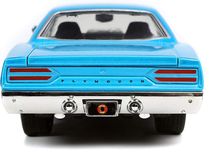 Looney Tunes 1:24 1970 Plymouth Roadrunner Die-cast Car and 2.75"" Wile E. Coyote Figure, Toys for Kids and Adults( COD NOT AVAILABLE)