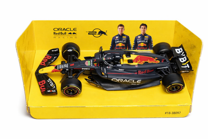 Bburago Red Bull Racing F1 Diecast Model 1 Car 1:43 Scale – Oracle RB Formula 1 Toy Car with Display Box, 14cm Collectible Racing Car for Kids & Adults