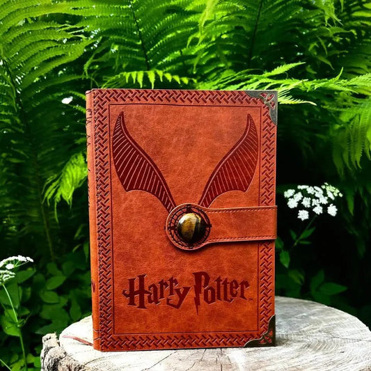 Harry Potter Vintage Leather Diary Notebook | Wizard Theme Journal with Lock | Plain Pages | A5 Size (22 x 16 x 5 cm) | Gift for Fans, Students & Writers