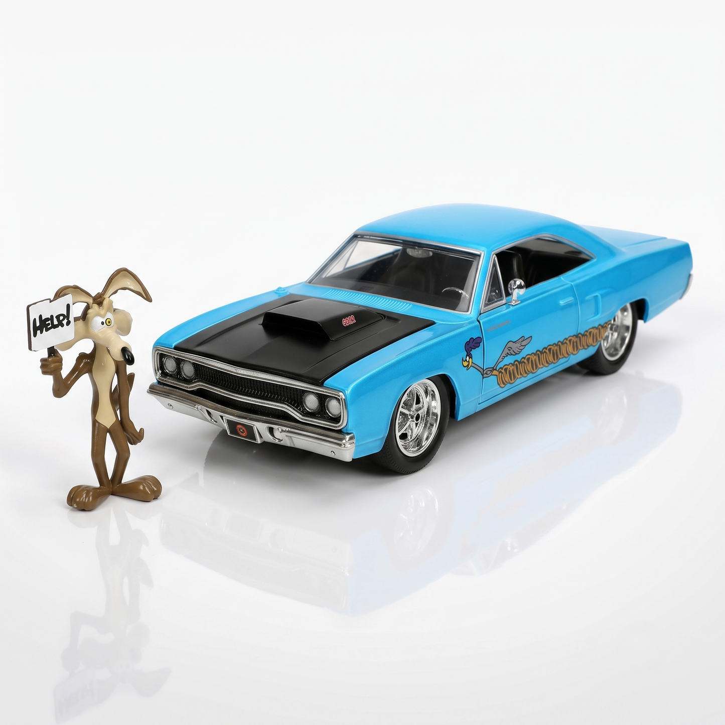 Looney Tunes 1:24 1970 Plymouth Roadrunner Die-cast Car and 2.75"" Wile E. Coyote Figure, Toys for Kids and Adults( COD NOT AVAILABLE)