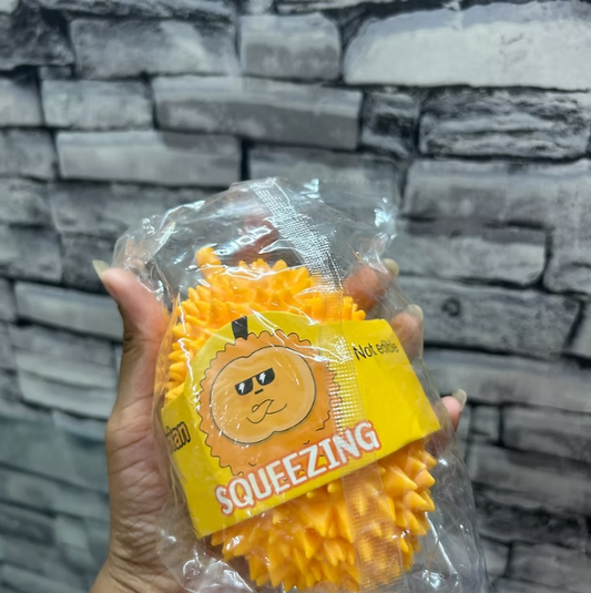 Squeezing fruit