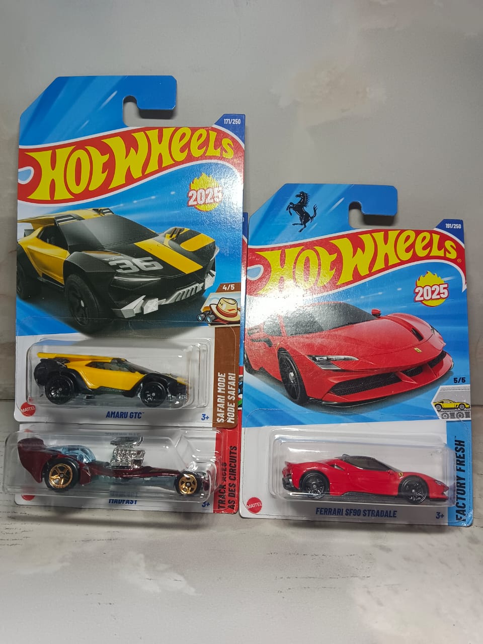 Hot Wheels 1:64 Scale Diecast Car – Collectible Toy Car for Kids & Adults (Set of 3)