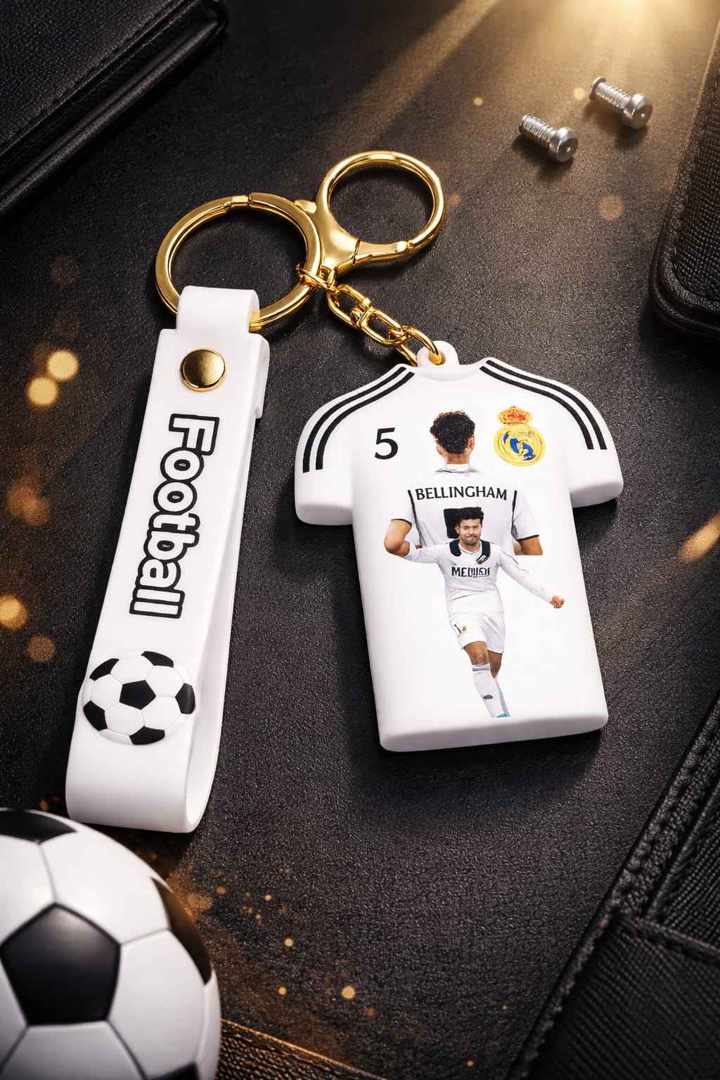 Football Jersey Keychain Bellingham 5 | Real Maderid Inspired | Football Fan Gift | Mini Jersey Keychain with Strap | Premium Quality Key Holder for Boys & Girls (Jude Bellingham)