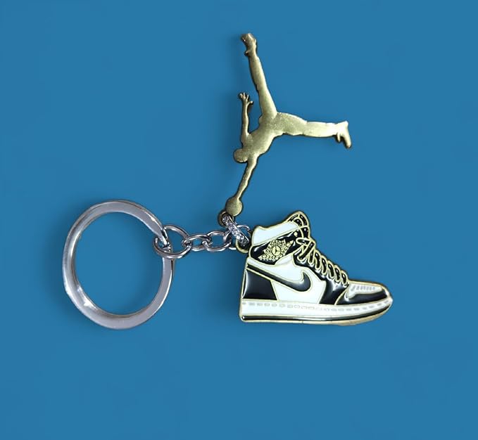 Sneaker Gray Keychain Metal