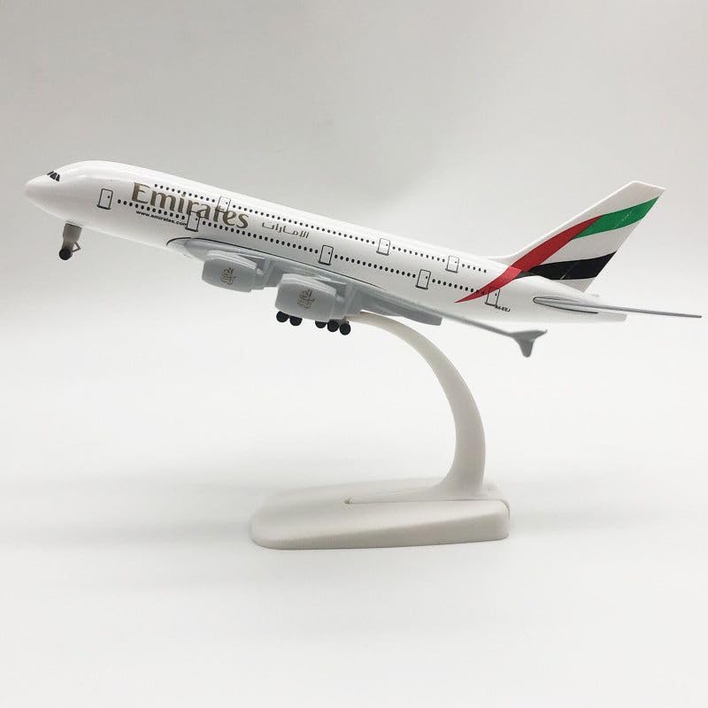 Emirates Airline Model Aircraft, Aeroplane Diecast Collection Decor, Highly Detailed Airways, 20 cm