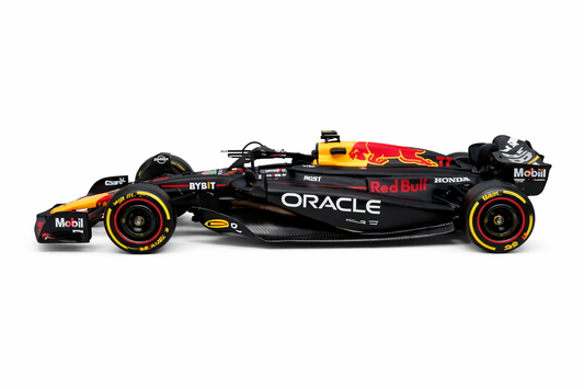 Bburago Red Bull F1 Diecast Model Car 1:43 Scale SP11 – Oracle Racing Car Toy with Box (14cm) | Formula 1 Collectible