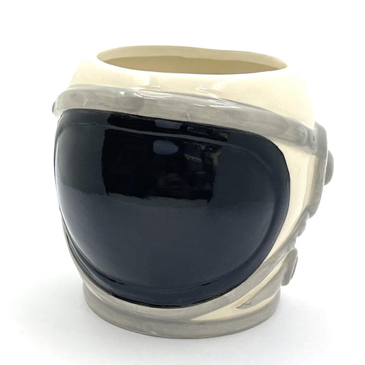 Astronaut Design Ceramic Milk & Coffee Mug A Galactic Delight for Space Enthusiasts