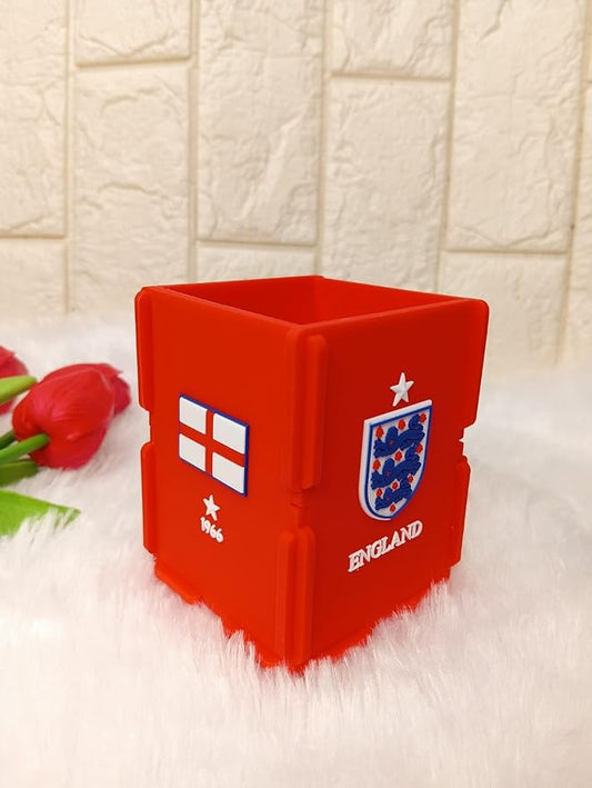 England Pen Holder, Football Team Pen and Pencil Holder, Foldable Silicone Rubber Organizer Square Storage Box Gifts for Fans, Size 7.x7x9 CM